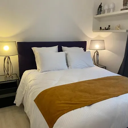 La Cigaliere De L Isle Apartment