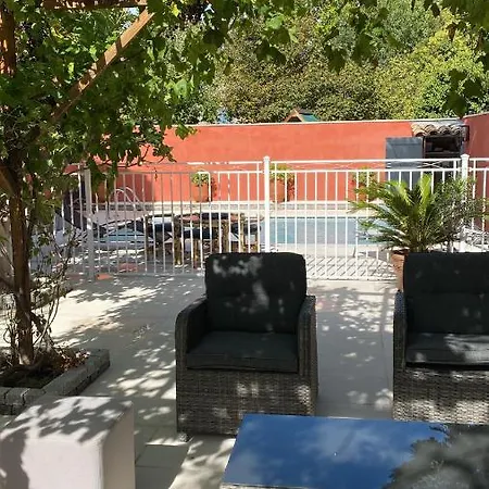 Apartment La Cigaliere De L Isle